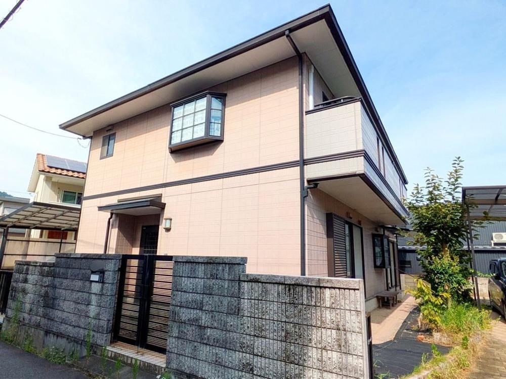 4LDK house in Asakita Ward, Hiroshima - Photo 1