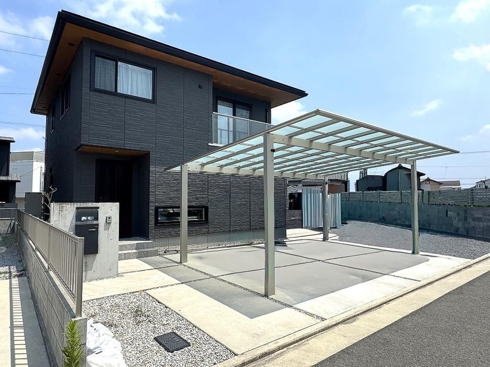 4LDK house in Takamatsu, Kagawa - Photo 1