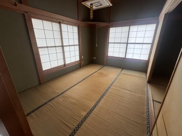 6LDK house in Aomori, Aomori - Photo 1