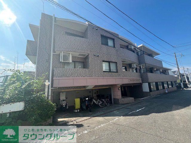 3LDK apartment in Hachioji, Tokyo - Photo 1