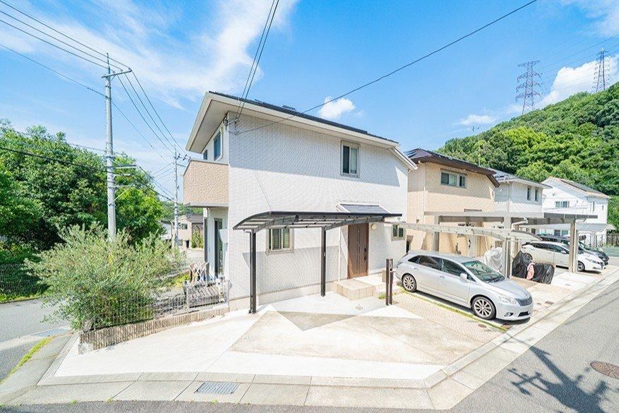 4LDK house in Nada Ward, Kobe, Hyogo - Photo 1