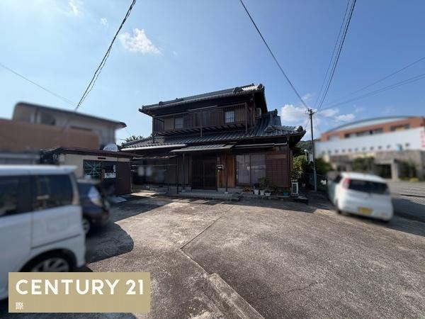 5DK house in Aridagawa, Arida District, Wakayama - Photo 1