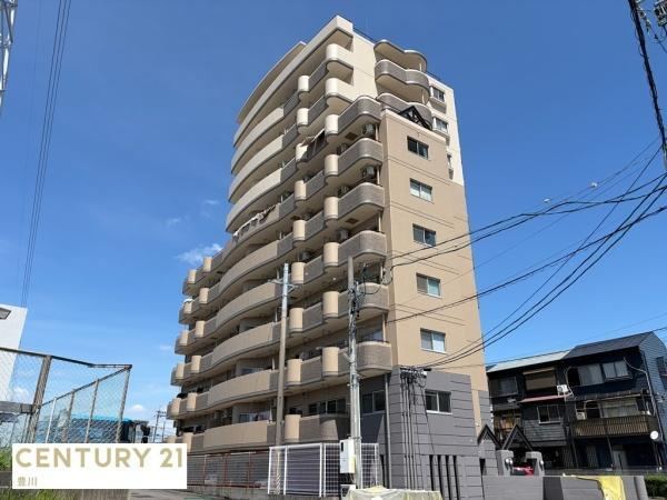 3LDK apartment in Toyota, Aichi - Photo 1