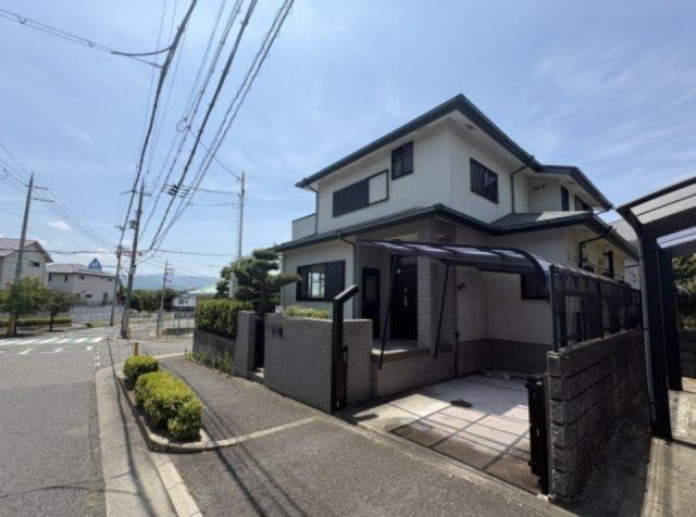 4LDK+S house in Izumi, Osaka - Photo 1