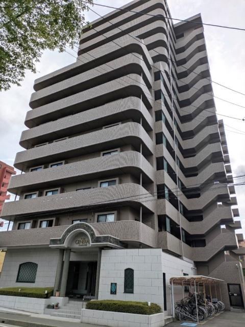 3LDK apartment in Akita, Akita - Photo 1