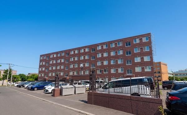 3LDK apartment in Higashi Ward, Sapporo, Hokkaido - Photo 1