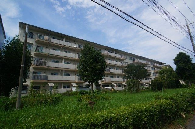 2LDK apartment in Shiroi, Chiba - Photo 1