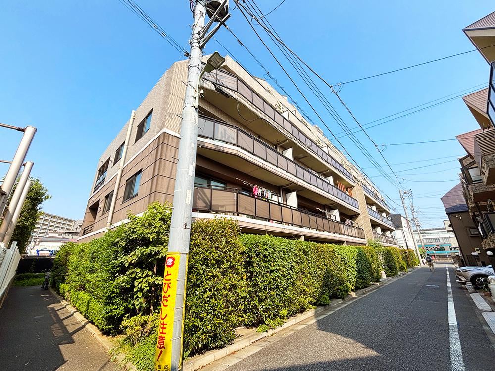 Thumbnail 4