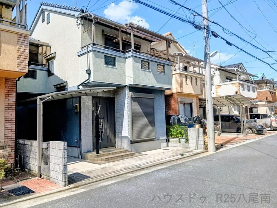 3LDK house in Yao, Osaka - Photo 1