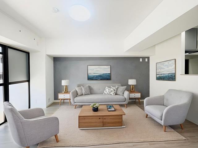 2LDK apartment in Chuo Ward, Fukuoka - Photo 1