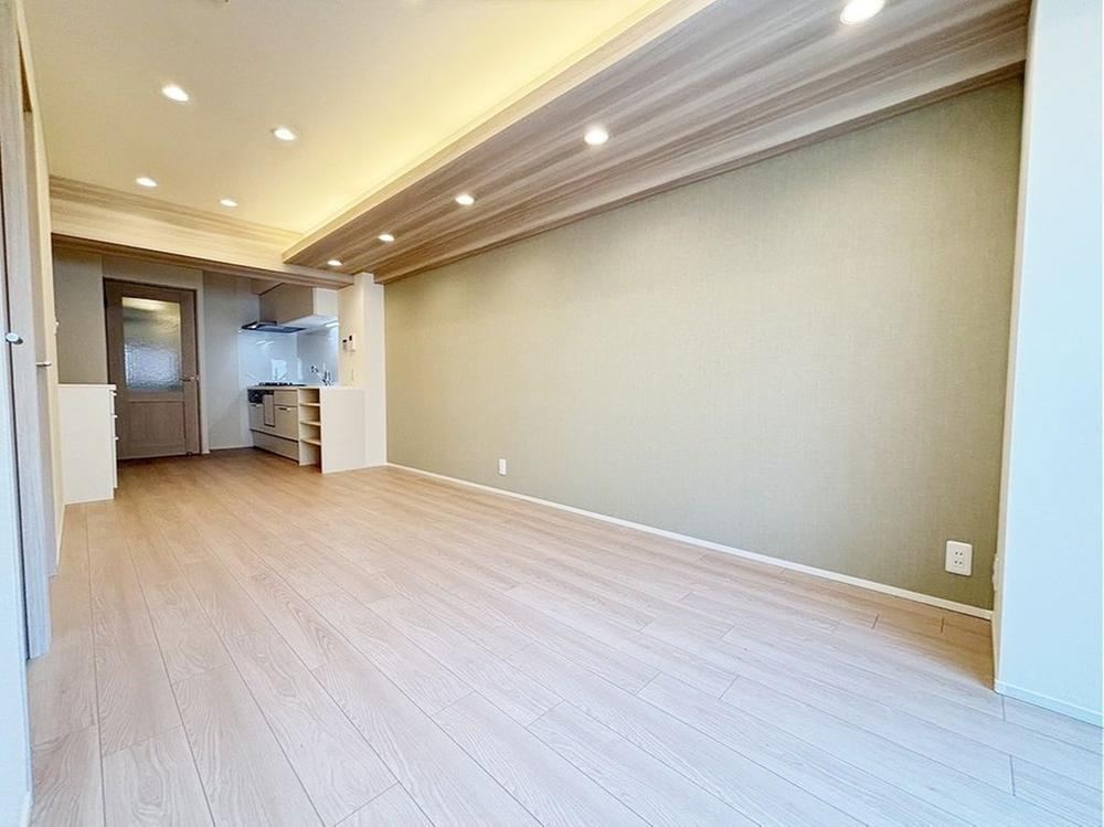 2LDK apartment in Ota Ward, Tokyo - Photo 1