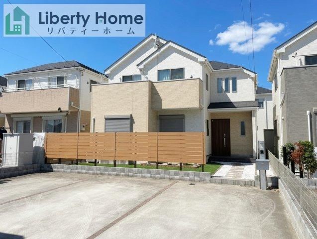 4LDK house in Ami, Inashiki District, Ibaraki - Photo 1