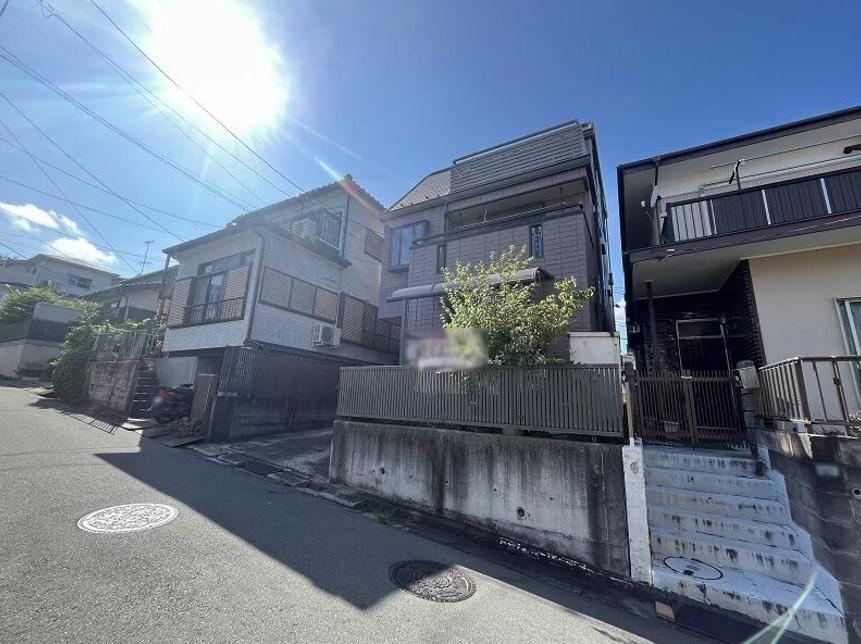 4LDK+S house in Ayase, Kanagawa - Photo 1