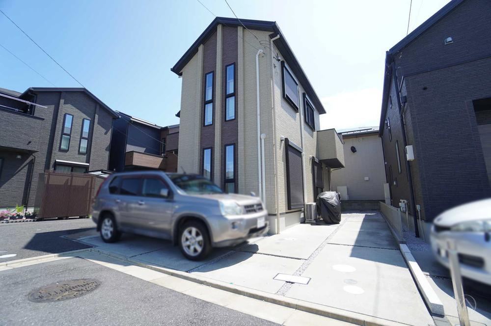4LDK house in Higashimurayama, Tokyo - Photo 1
