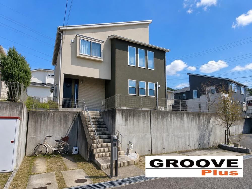 4LDK house in Kita Ward, Kobe, Hyogo - Photo 1