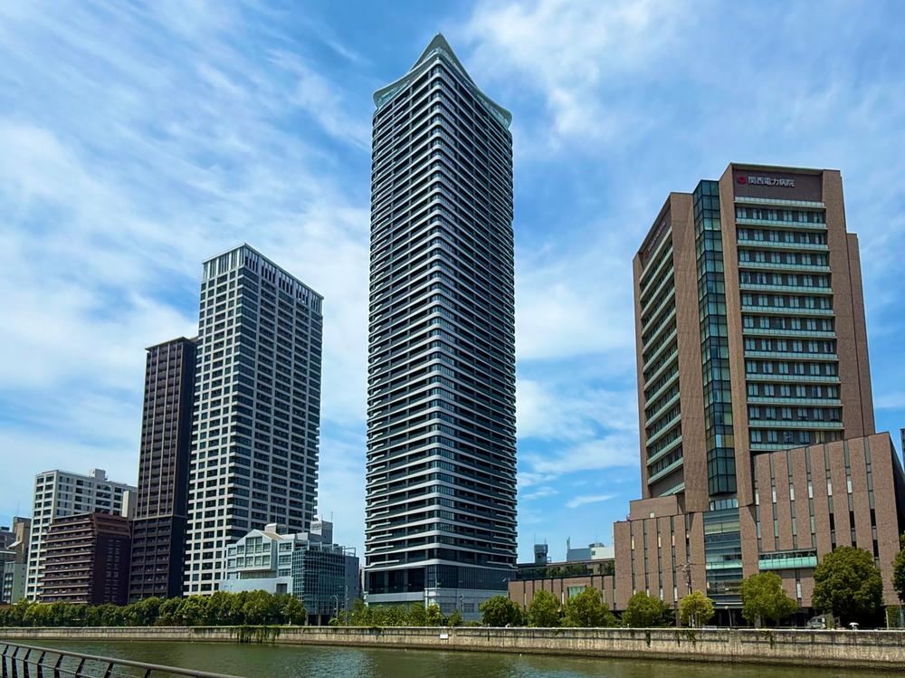3LDK apartment in Fukushima Ward, Osaka - Photo 1
