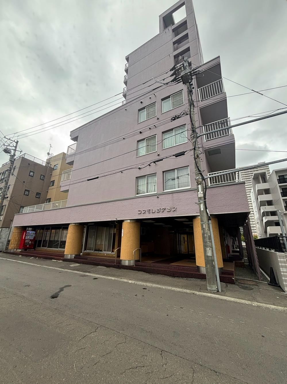 2DK apartment in Nishi Ward, Sapporo, Hokkaido - Photo 1
