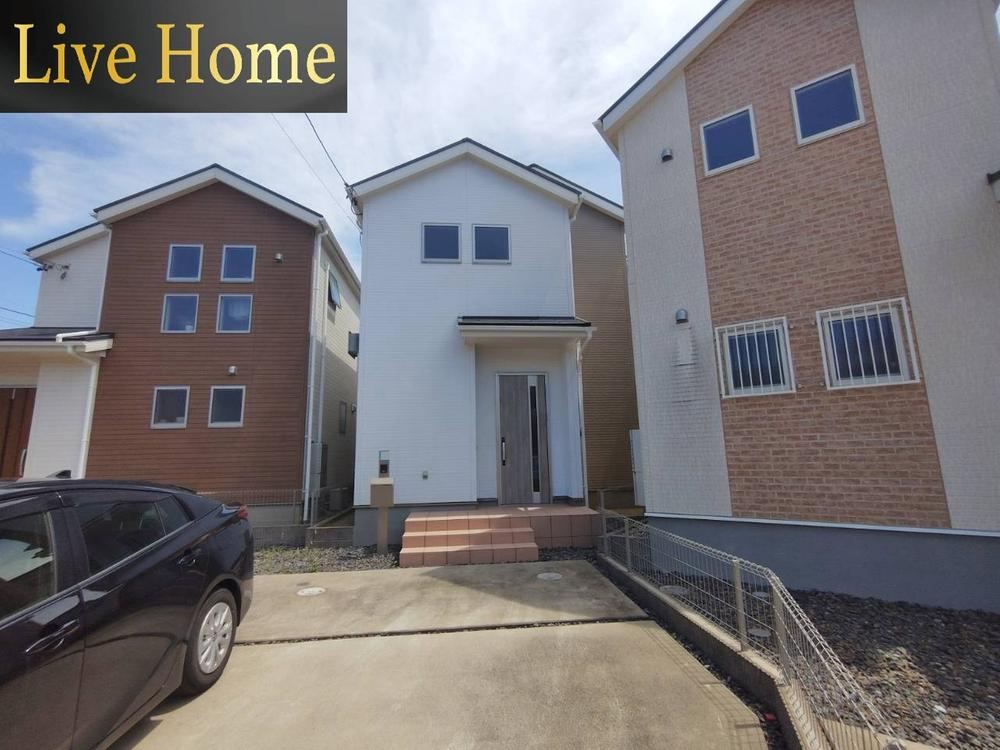 4LDK house in Komaki, Aichi - Photo 1
