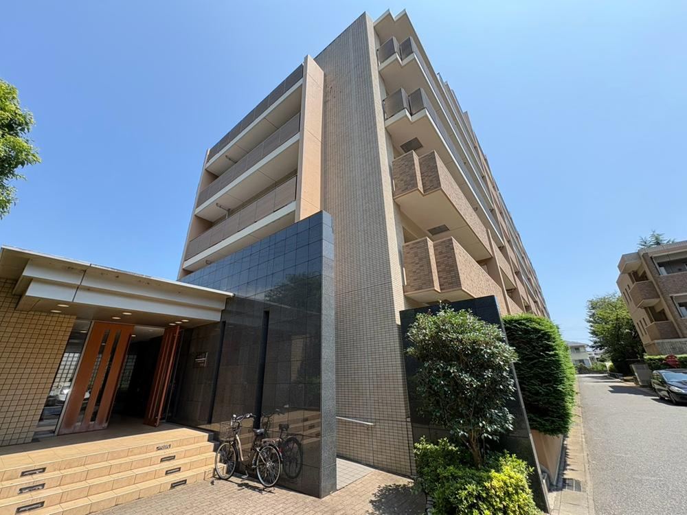 3LDK apartment in Kashiwa, Chiba - Photo 1