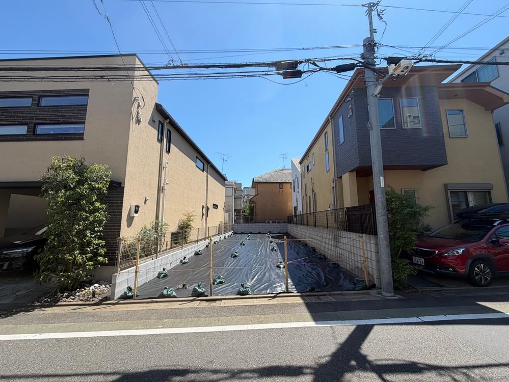 113 m² land in Meguro Ward, Tokyo - Photo 1