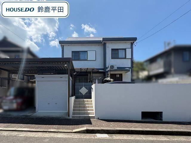 6LDK house in Yokkaichi, Mie - Photo 1