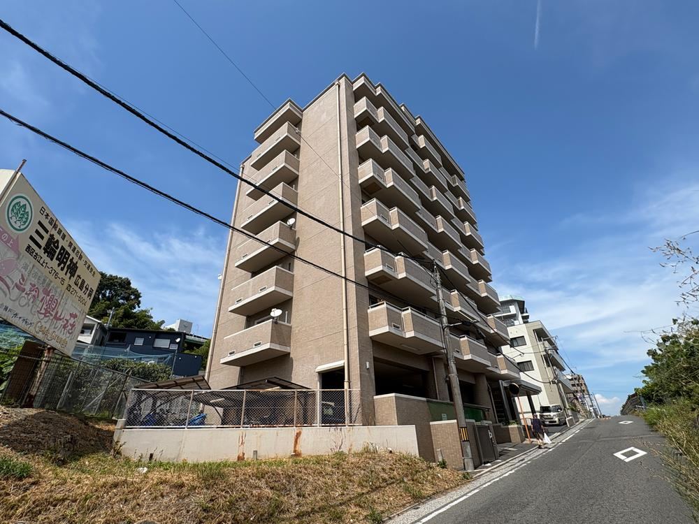 3LDK apartment in Nishi Ward, Hiroshima - Photo 1