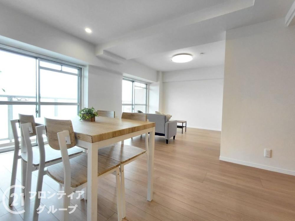 3LDK apartment in Hirakata, Osaka - Photo 1