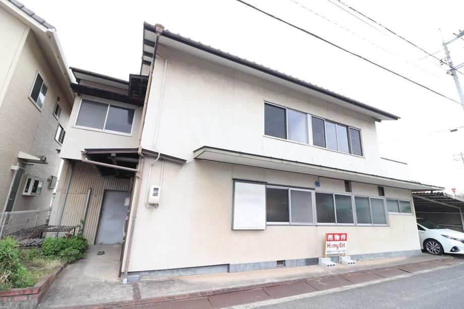 5DK house in Kurashiki, Okayama - Photo 1