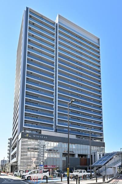 2LDK apartment in Atsugi, Kanagawa - Photo 1