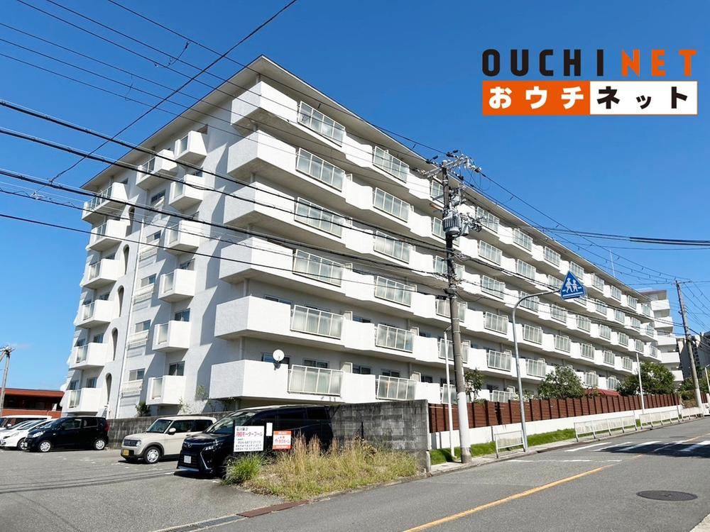 1LDK apartment in Toyonaka, Osaka - Photo 1
