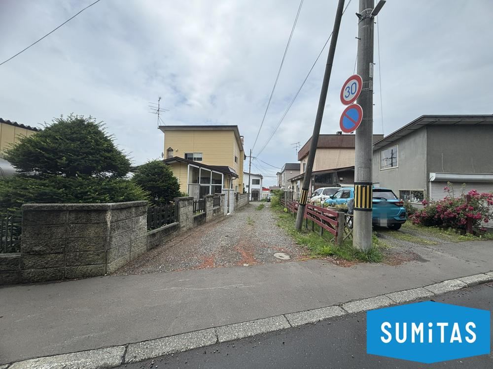 324 m² land in Ebetsu, Hokkaido - Photo 1