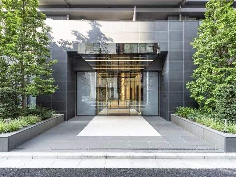 1K apartment in Minato Ward, Tokyo - Photo 1