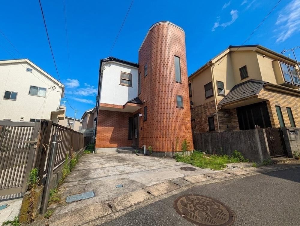 3LDK house in Fujisawa, Kanagawa - Photo 1