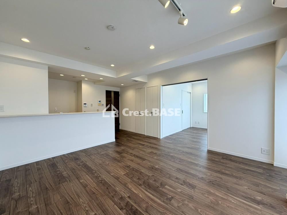 3LDK apartment in Koto Ward, Tokyo - Photo 1