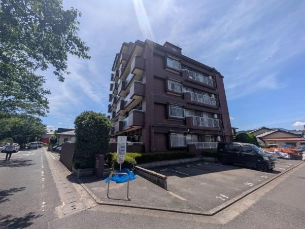3DK apartment in Kokuraminami Ward, Kitakyushu, Fukuoka - Photo 1