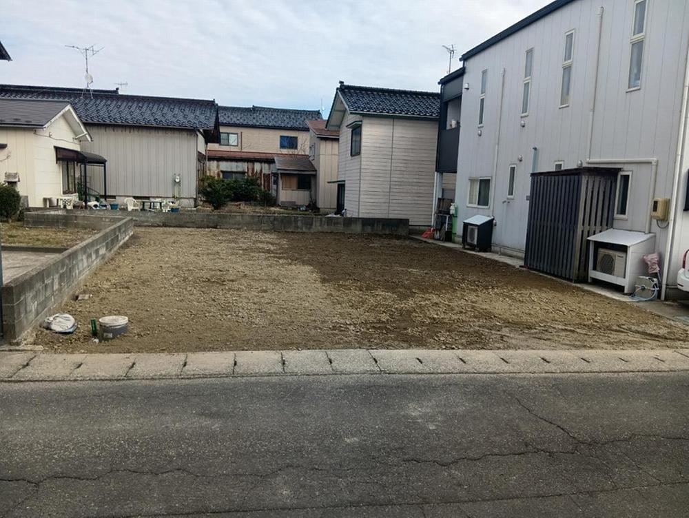 151 m² land in Tsuruoka, Yamagata - Photo 1