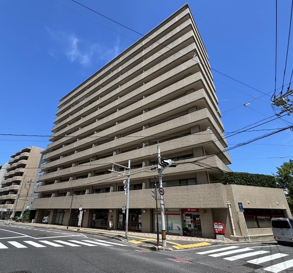 3LDK apartment in Naka Ward, Hiroshima - Photo 1