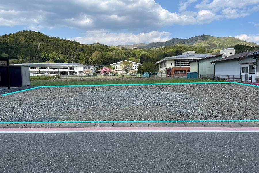 339 m² land in Kesen District, Iwate - Photo 1