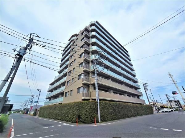 3LDK apartment in Inagi, Tokyo - Photo 1