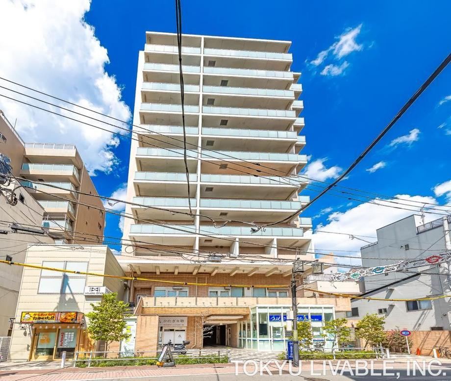 4LDK apartment in Itabashi Ward, Tokyo - Photo 1