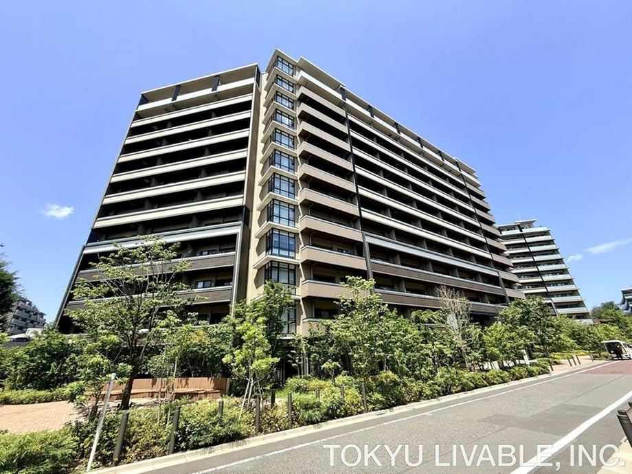 3LDK apartment in Itabashi Ward, Tokyo - Photo 1