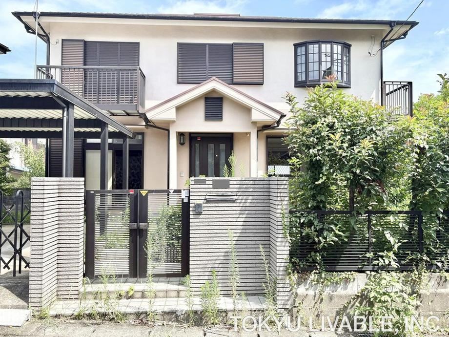 4LDK house in Hadano, Kanagawa - Photo 1