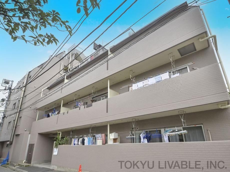 3DK apartment in Adachi Ward, Tokyo - Photo 1