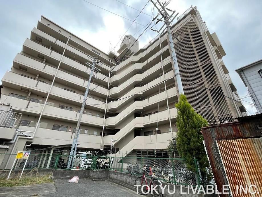 3LDK apartment in Yao, Osaka - Photo 1