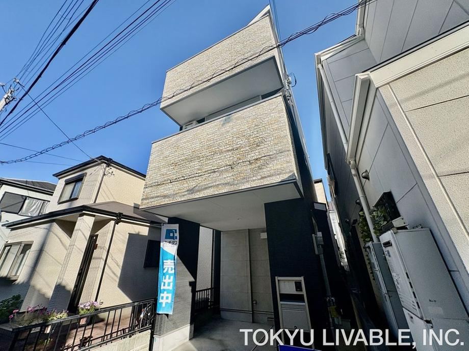 2LDK+S house in Higashinada Ward, Kobe, Hyogo - Photo 1