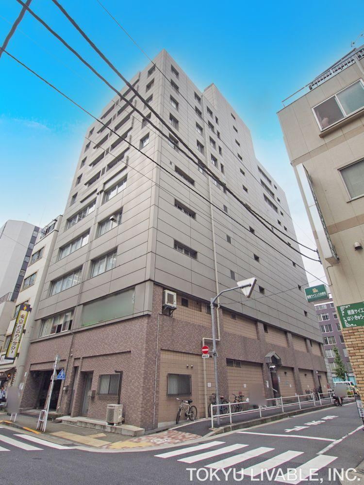 1LDK apartment in Minato Ward, Tokyo - Photo 1