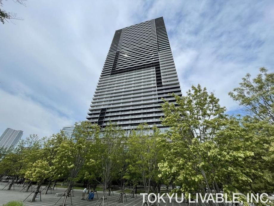 2LDK apartment in Koto Ward, Tokyo - Photo 1