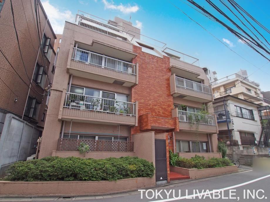 1LDK apartment in Meguro Ward, Tokyo - Photo 1