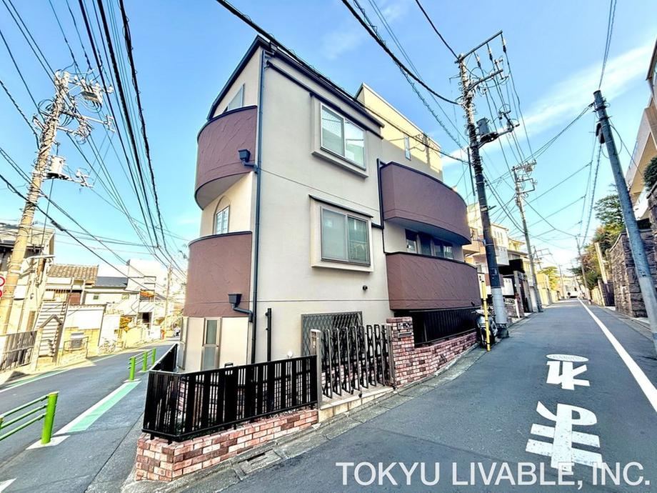 72 m² land in Meguro Ward, Tokyo - Photo 1