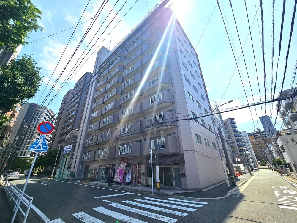 2LDK apartment in Chuo Ward, Fukuoka - Photo 1